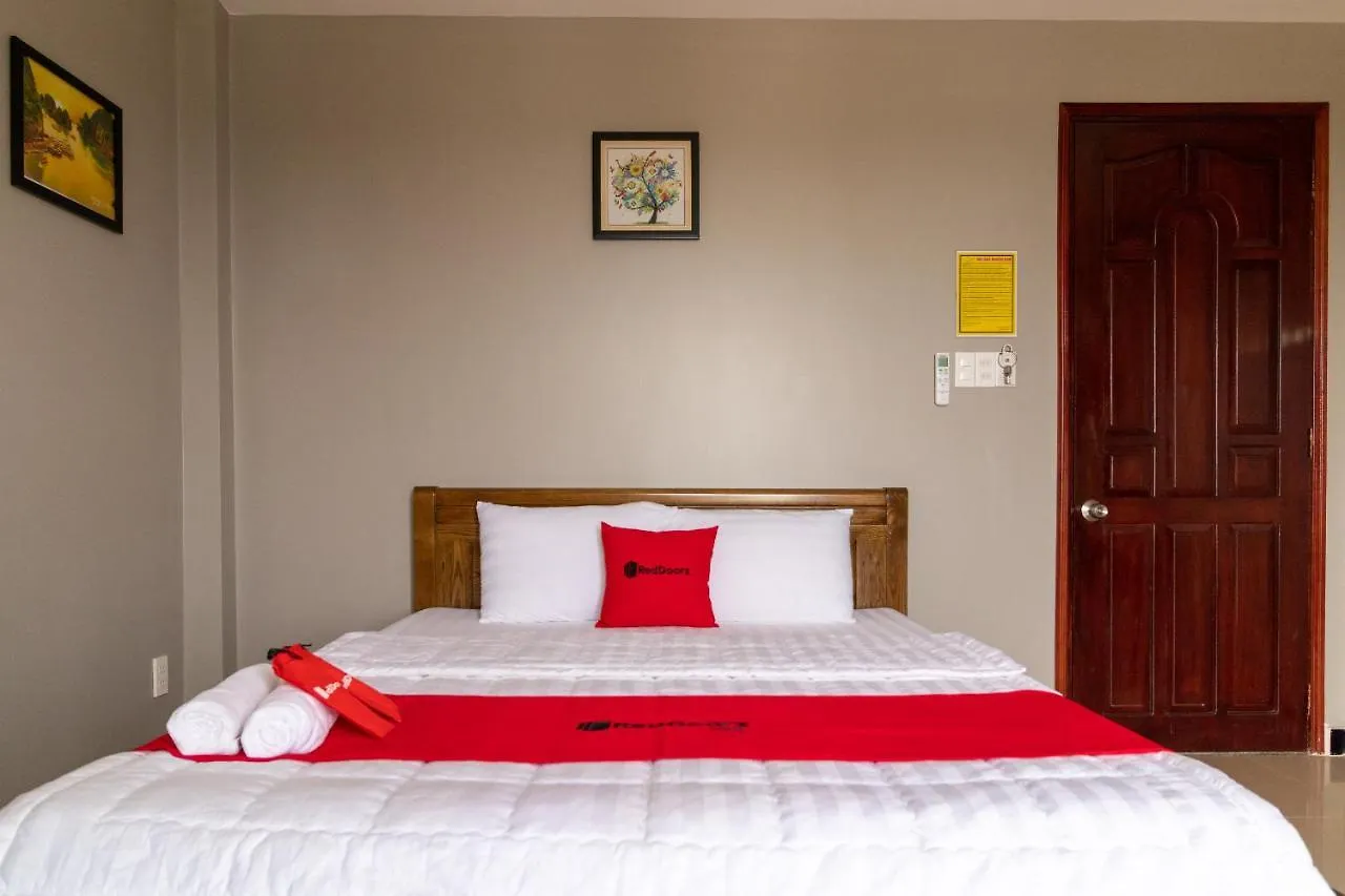 Hotel Reddoorz Plus Near Vincom Go Vap 3 Thành Pho Ho Chí Minh