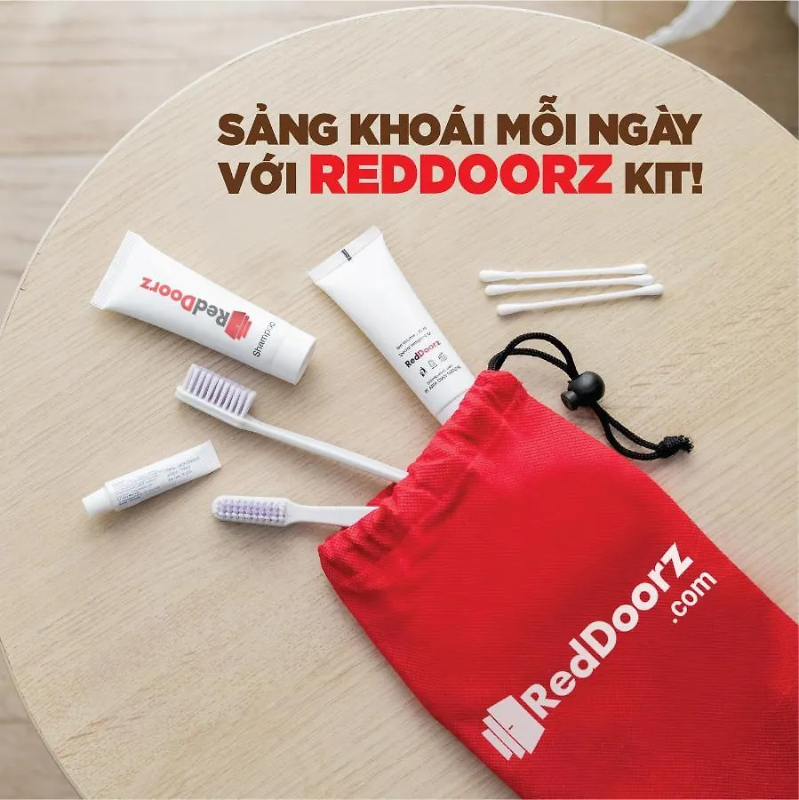 Reddoorz Plus Near Vincom Go Vap 3 Ho Chi Minh City Hotel