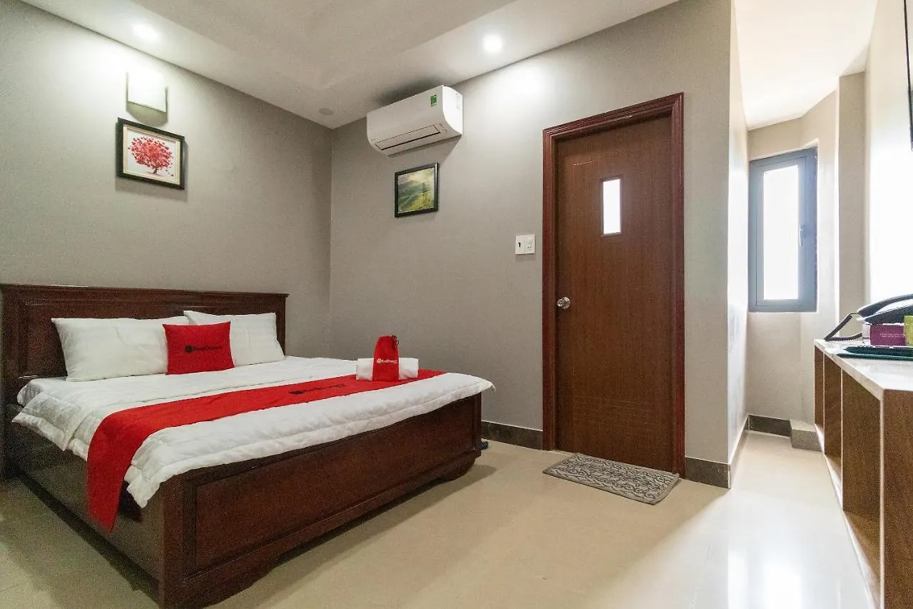 Reddoorz Plus Near Vincom Go Vap 3 Ho Chi Minh City
