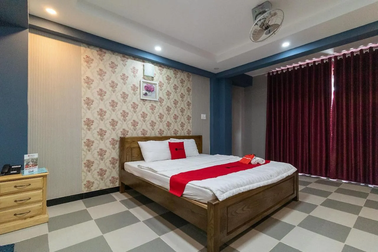 Hotel Reddoorz Plus Near Vincom Go Vap 3 Ho Chi Minh City