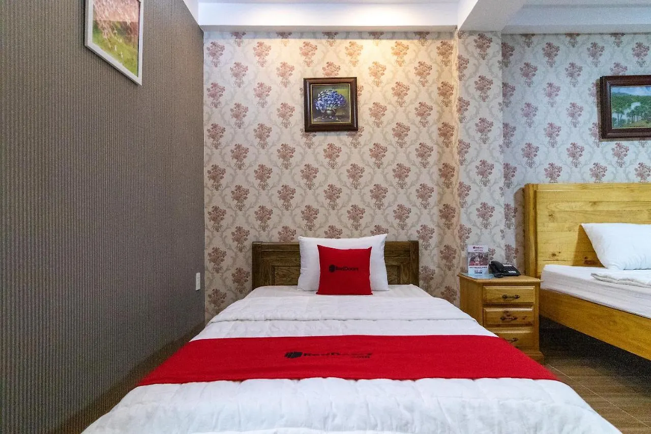 Reddoorz Plus Near Vincom Go Vap 3 Ho Chi Minh City Vietnam