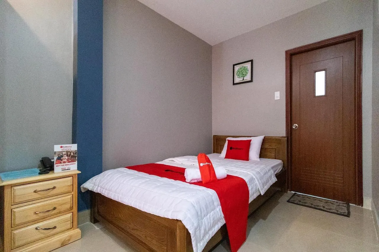 Reddoorz Plus Near Vincom Go Vap 3 Ho Chi Minh City 2*,