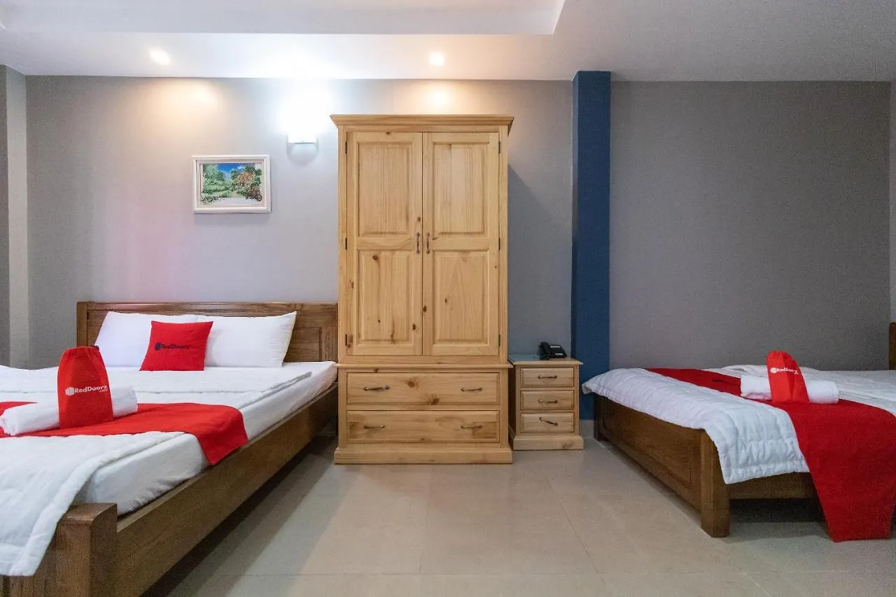Reddoorz Plus Near Vincom Go Vap 3 Ho Chi Minh City